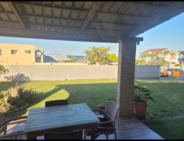 3 BEDROOM HOUSE FOR SALE IN UVONGO BEACH